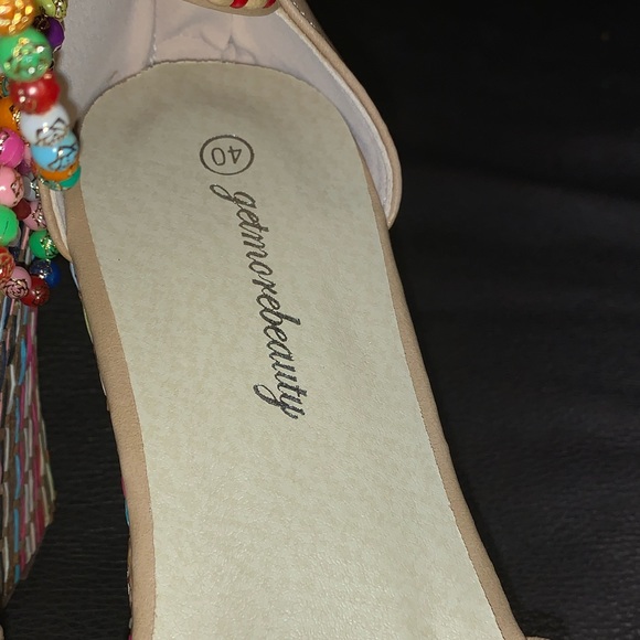 Women’s Colorful Woven Wedge Sandals - Picture 7 of 7